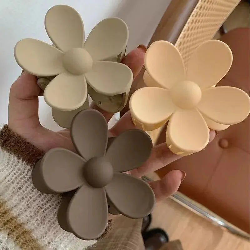 Fashion Flower Hair Clamps