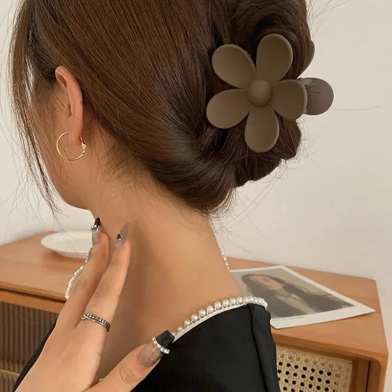 Fashion Flower Hair Clamps