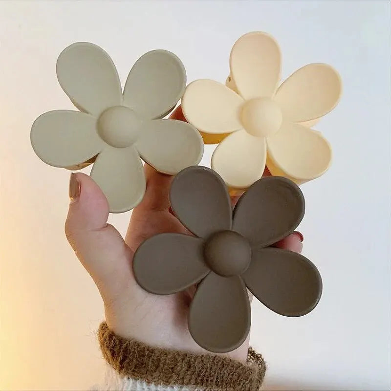 Fashion Flower Hair Clamps