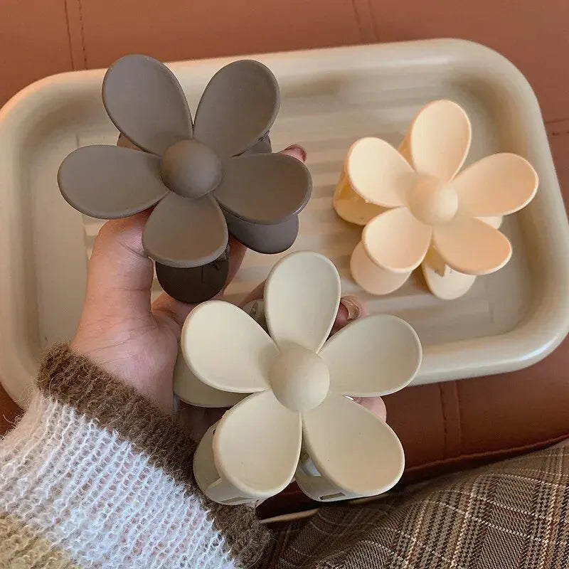 Fashion Flower Hair Clamps