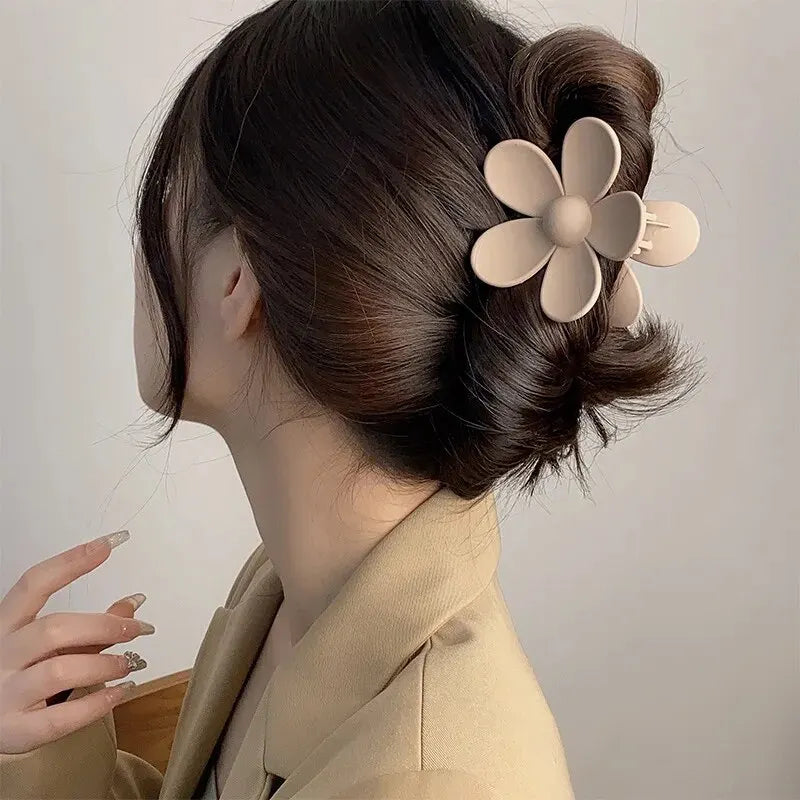 Fashion Flower Hair Clamps